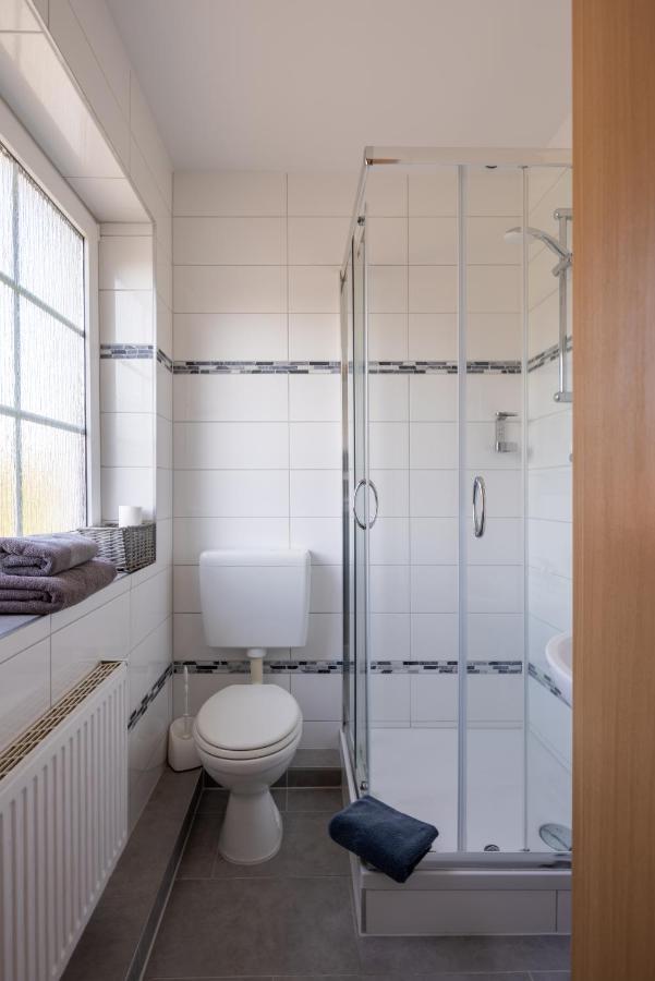 Gaestehaus Olympia Wilhelmshaven - Moderne Einzelzimmer Mit Eigenem Bad Fuer Monteure Schortens Zewnętrze zdjęcie